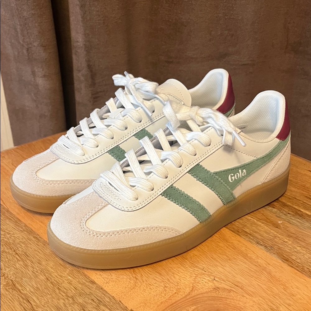 Gola Viper leather Women's Sneakers size 8.5 LIKE NEW